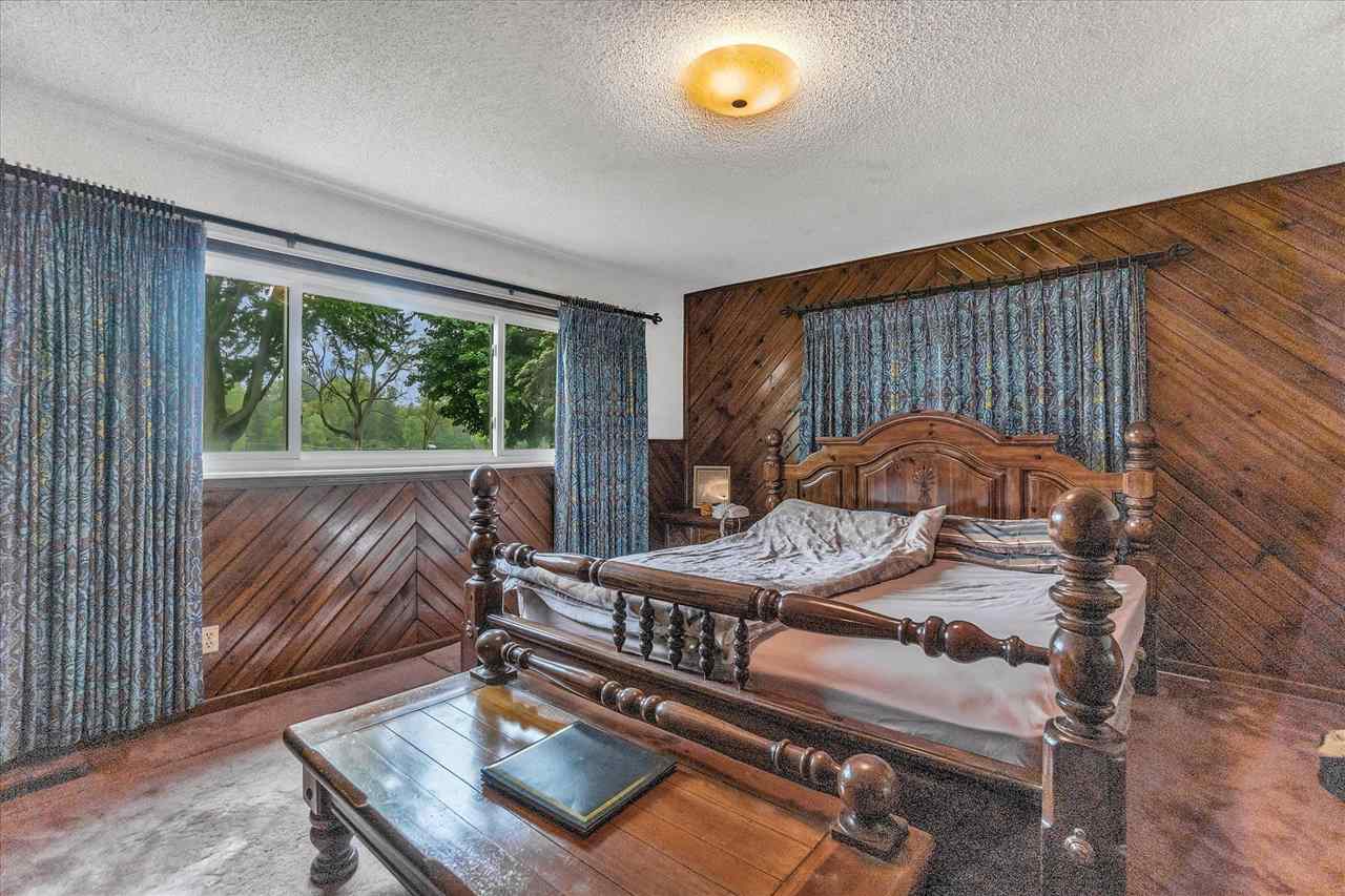 3242 Shannon Road Burton, MI 48529 - Photo 24 of 38
