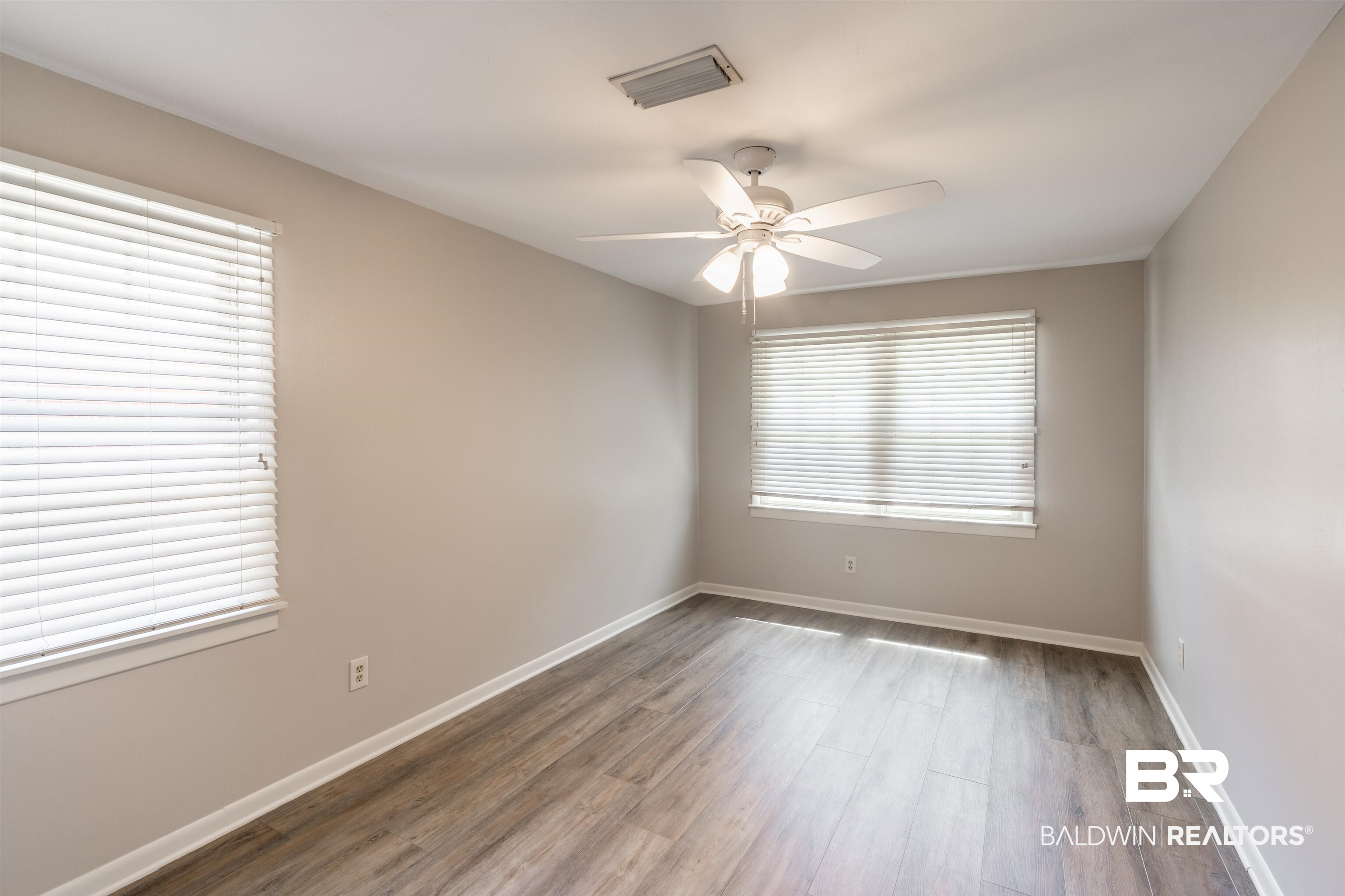 659 Grand Boulevard Mobile, AL 36611 - Photo 27 of 39
