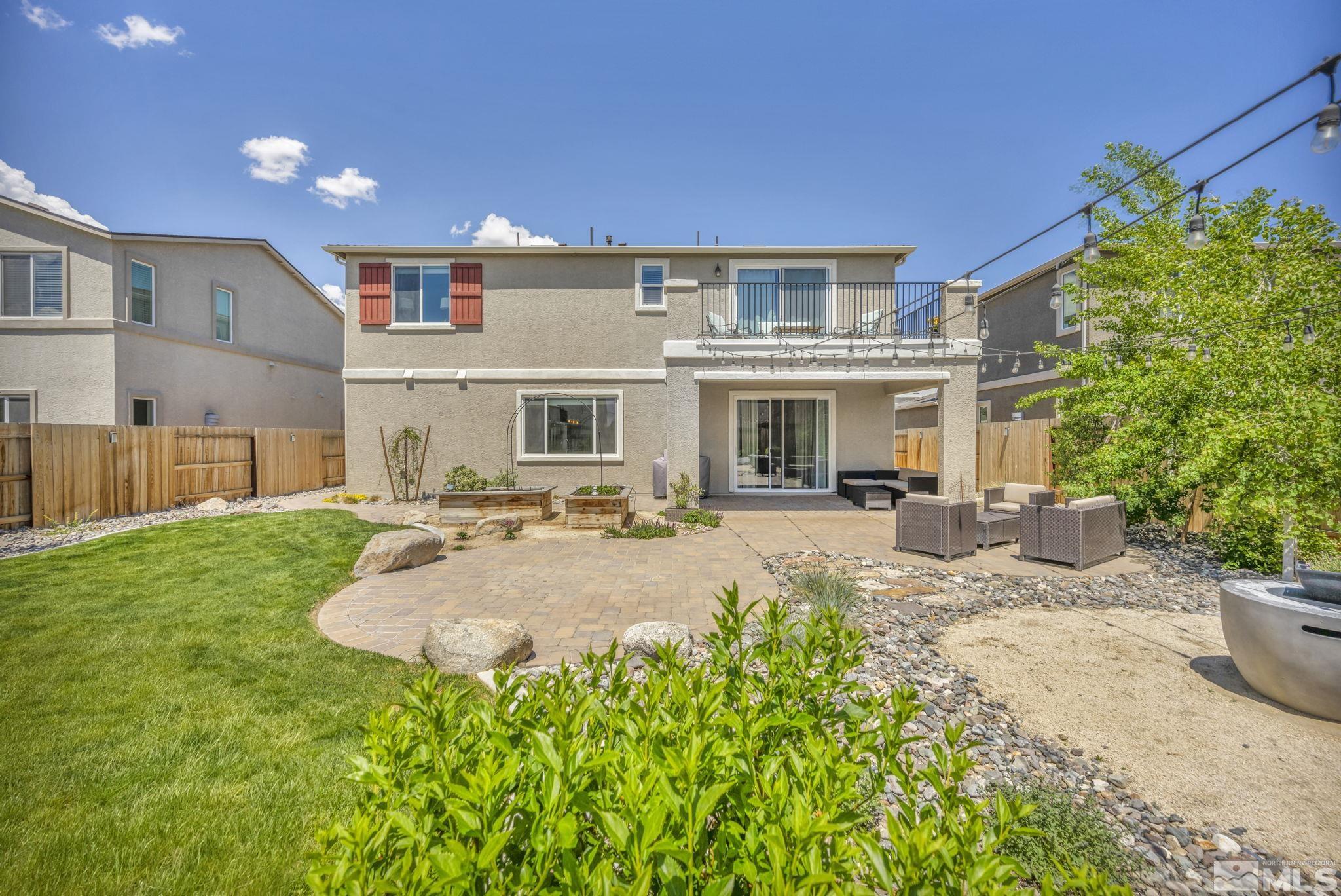2265 Selway Drive Sparks, NV 89436 - Photo 37 of 39 a view of a house with swimming pool and sitting area