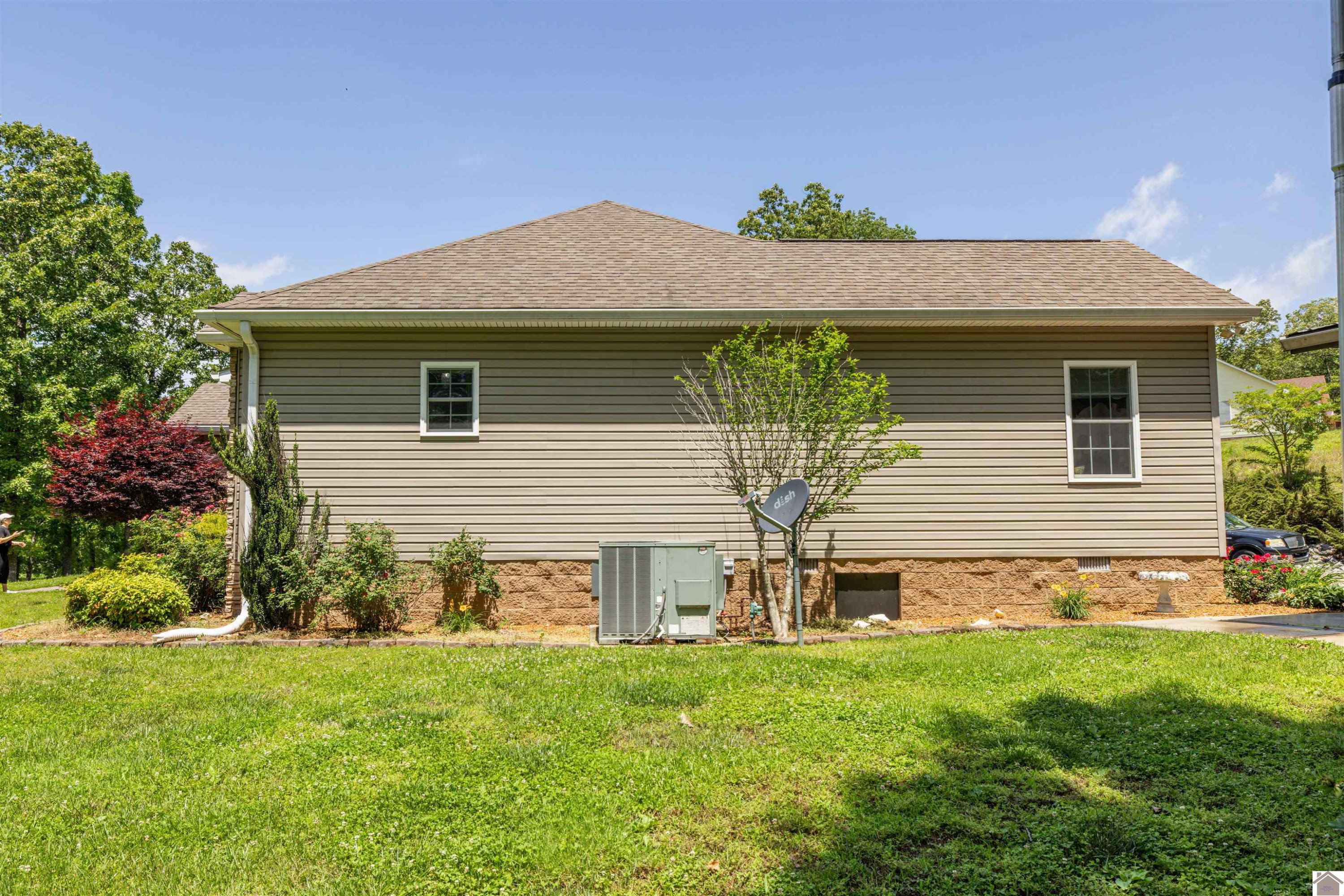 124 Hughes Road Benton, KY 42025 - Photo 45 of 46 Photo 45