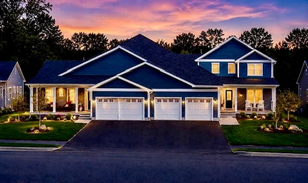 $835,000 | 15 Beacon Street, Unit 15, Buzzards Bay, MA 02532
