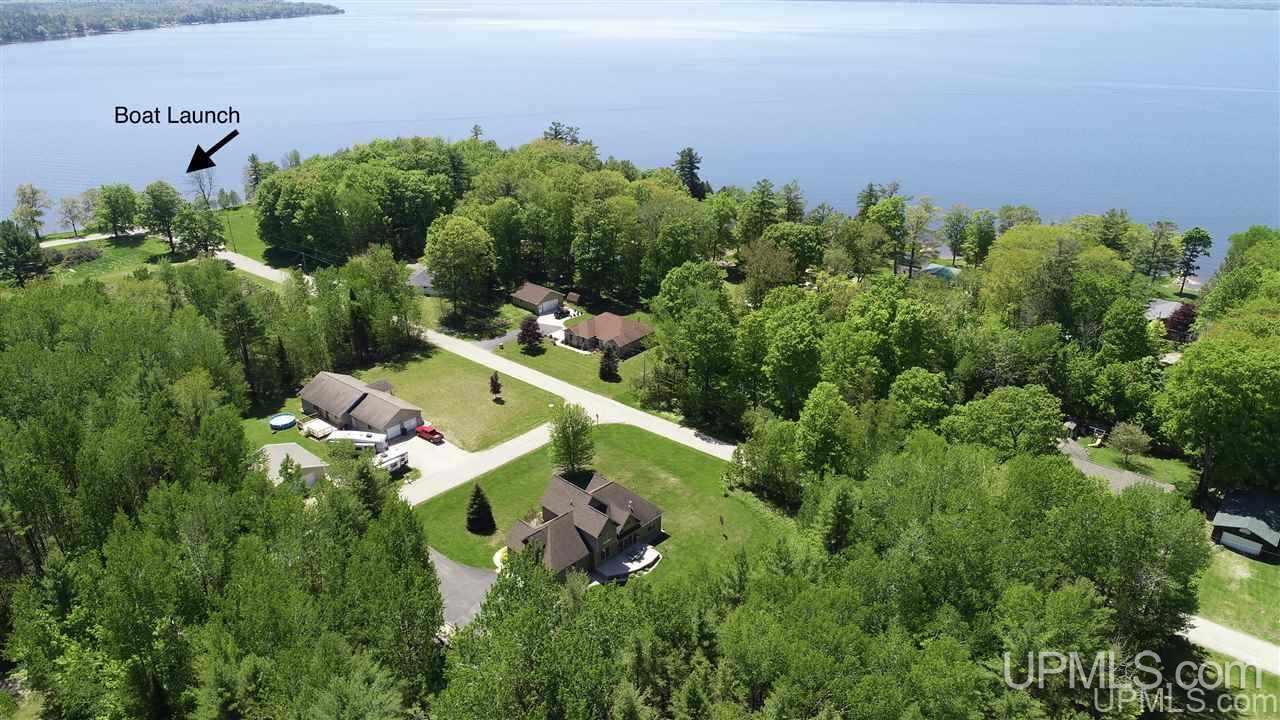 8214 W Pine Ridge Road Manistique, MI 49854 - Photo 3 of 44