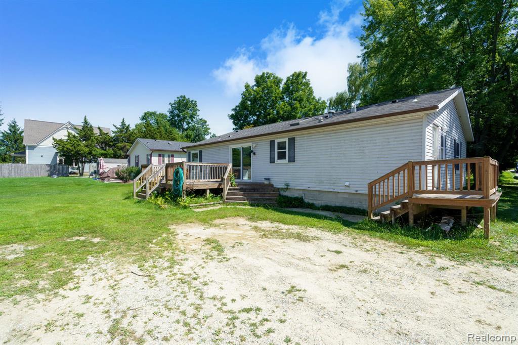 736 Academy Road Holly, MI 48442 - Photo 2 of 22 Gallery Image 2