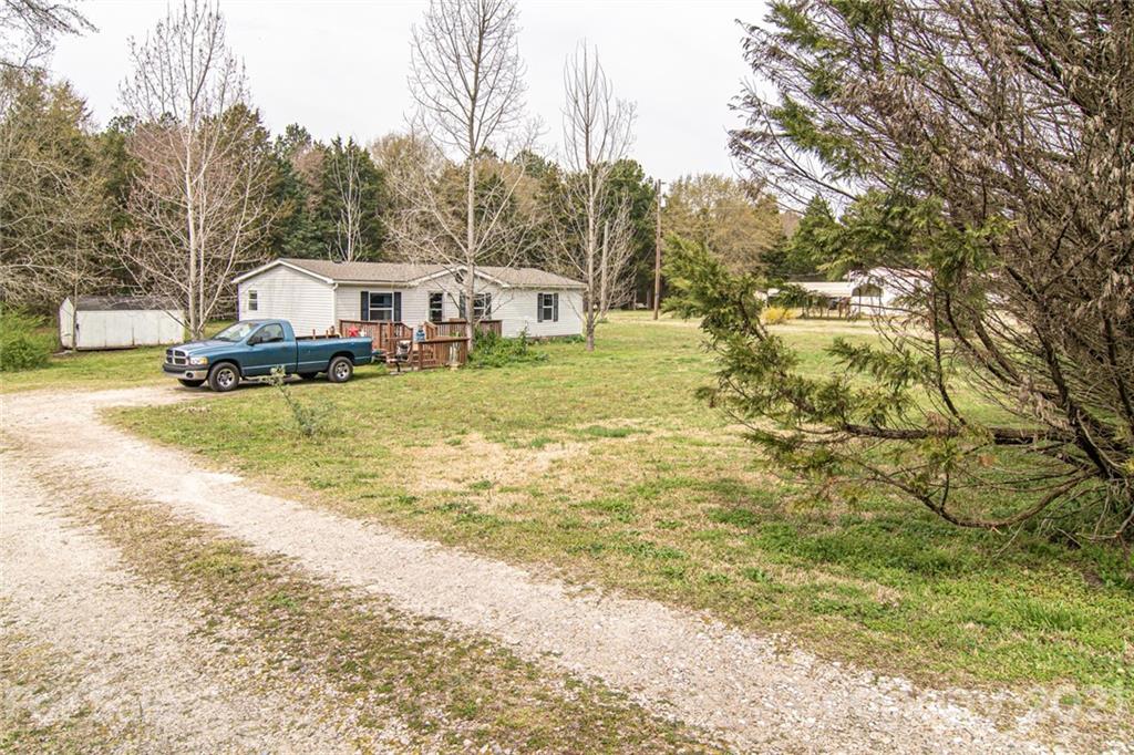 5325 Joyce Road Fort Lawn, SC 29714 - Photo 16 of 17 Gallery Image 16