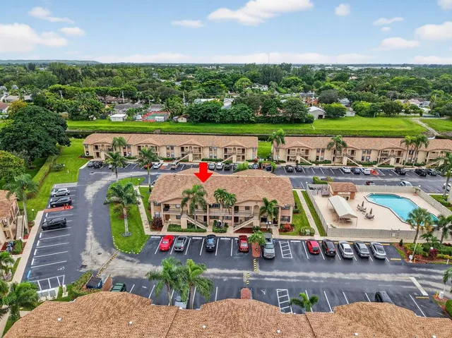 $210,000 | 9430 Boca Cove Circle, Unit 214, Boca Raton, FL 33428