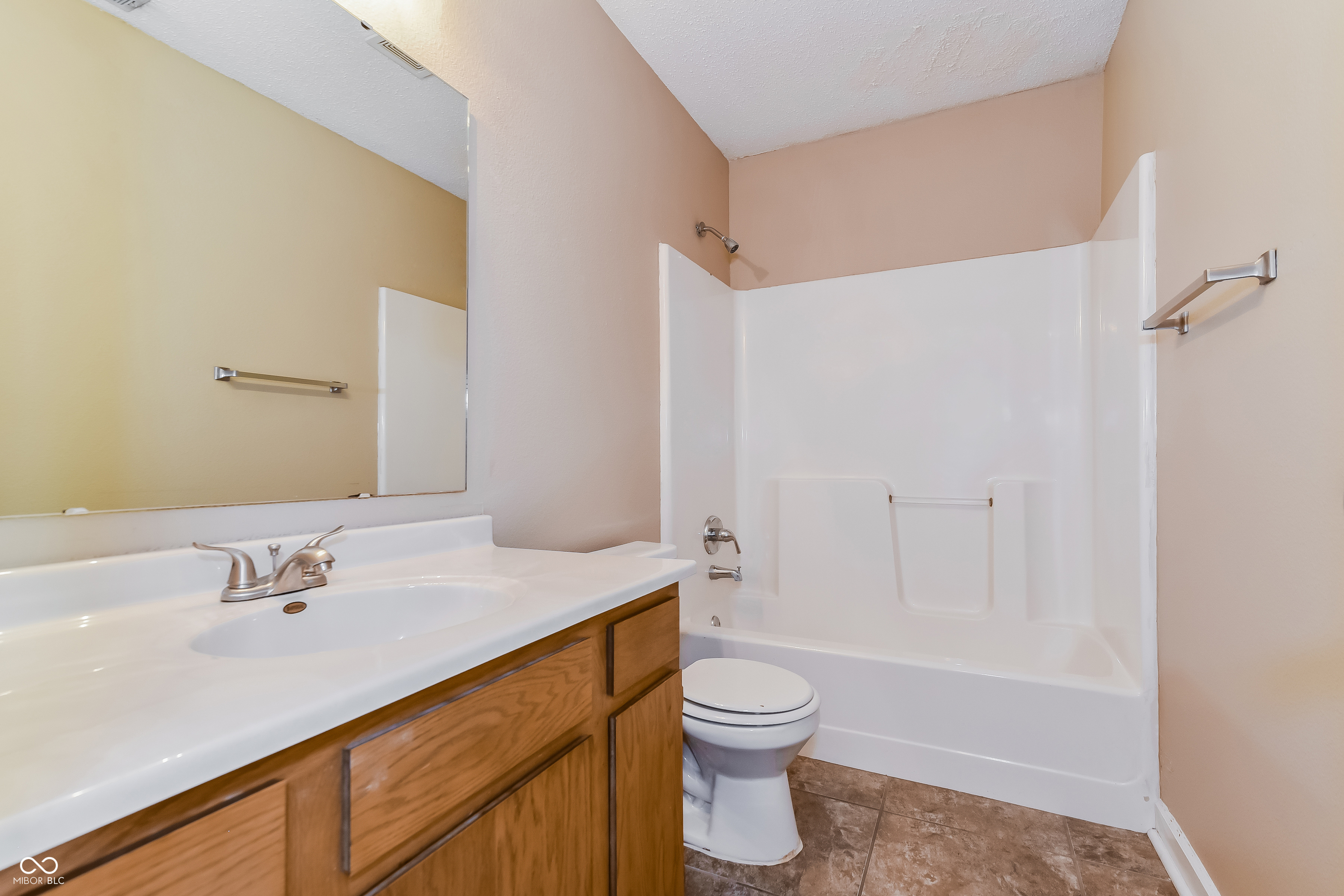 5378 Milhouse Road Indianapolis, IN 46221 - Photo 13 of 16