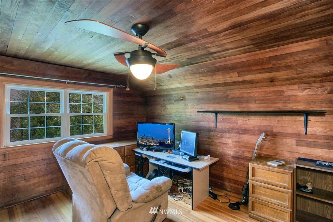 1603 Davis Avenue South Renton, WA 98055 - Photo 7 of 9 Gallery Image 7