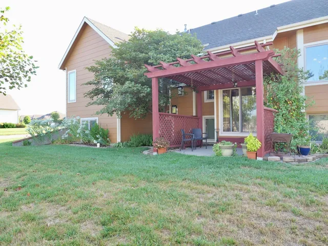 $335,000 | 2319 Sawgrass Circle, Derby, KS 67037