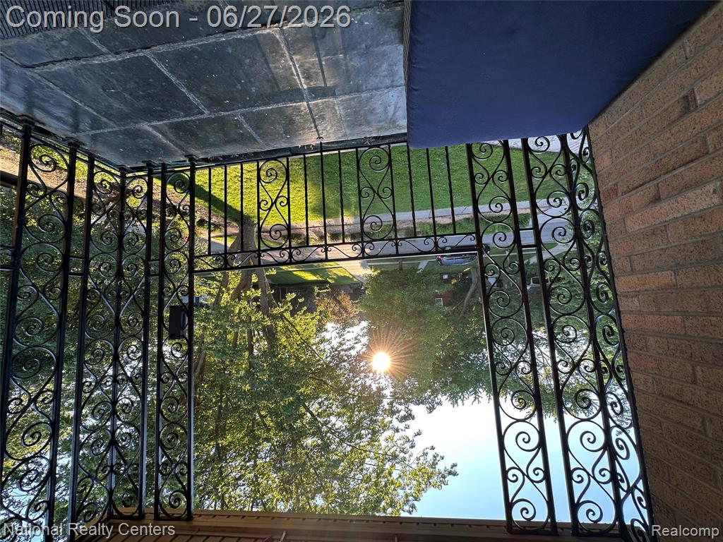 821 Pemberton Road Grosse Pointe, MI 48230 - Photo 44 of 64