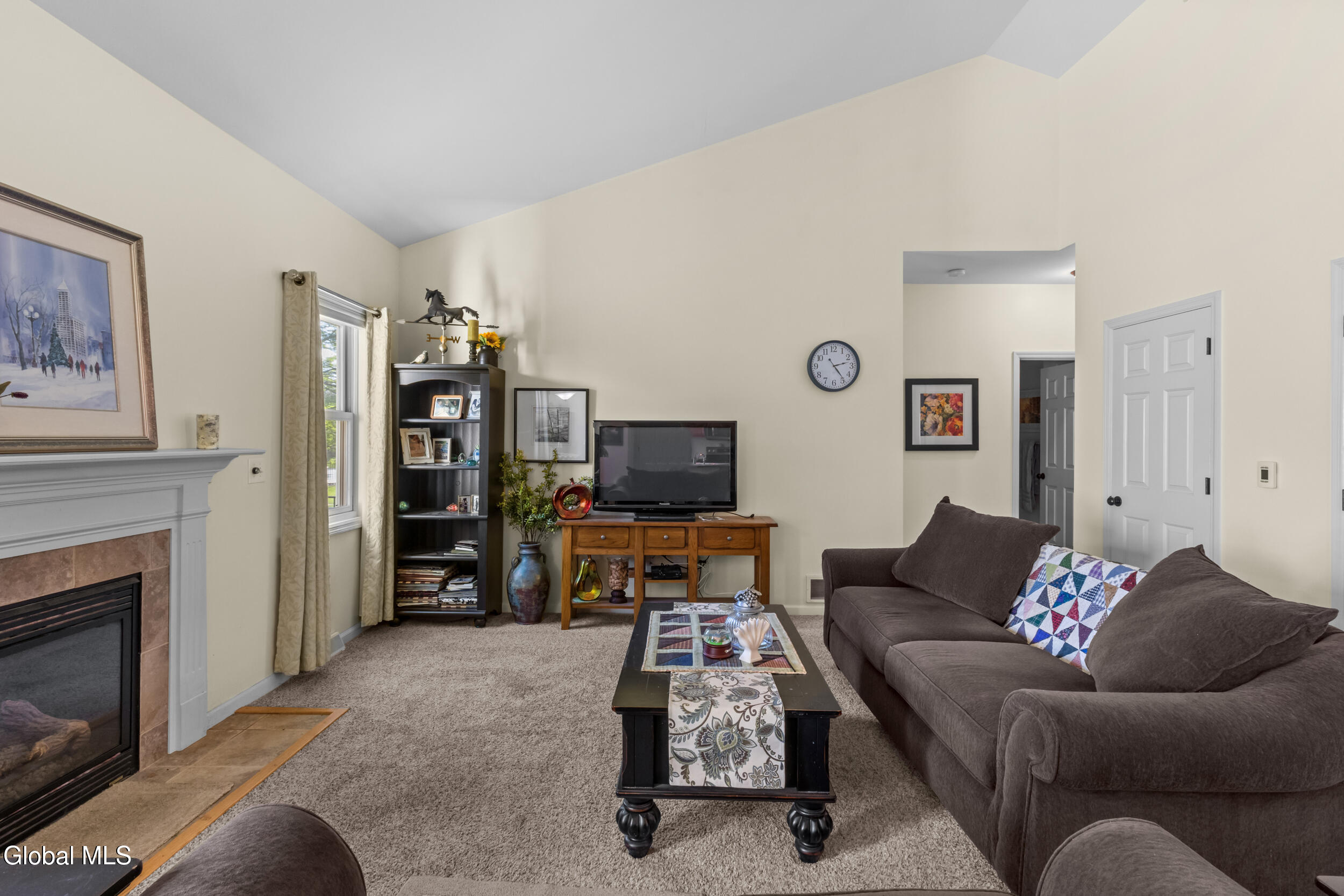 109 Abbey Road Poestenkill, NY 12140 - Photo 21 of 60 18__7__9453
