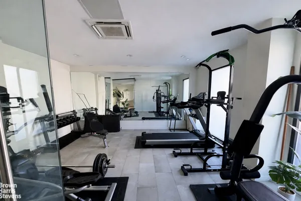 $660,000 | 23-10 30th Drive, Unit 2A | Astoria