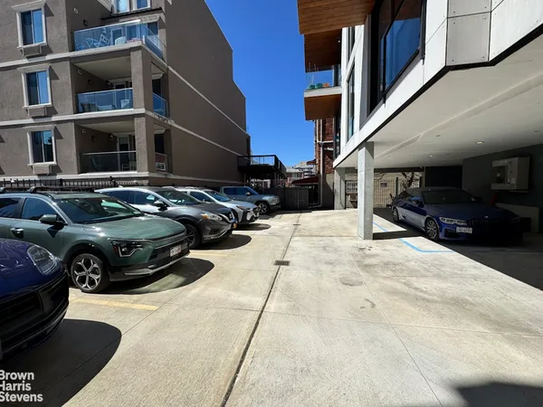 $660,000 | 23-10 30th Drive, Unit 2A | Astoria
