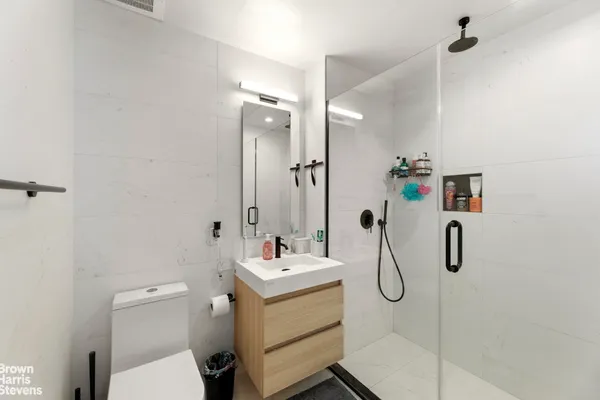 $660,000 | 23-10 30th Drive, Unit 2A | Astoria