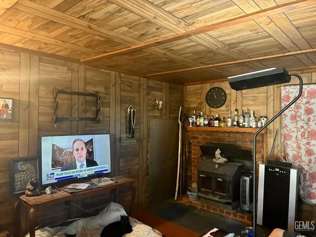 a view of a entryway door of the house