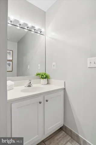 $349,400 | 12108 Tullamore Court, Unit 204, Lutherville-Timonium, MD 21093