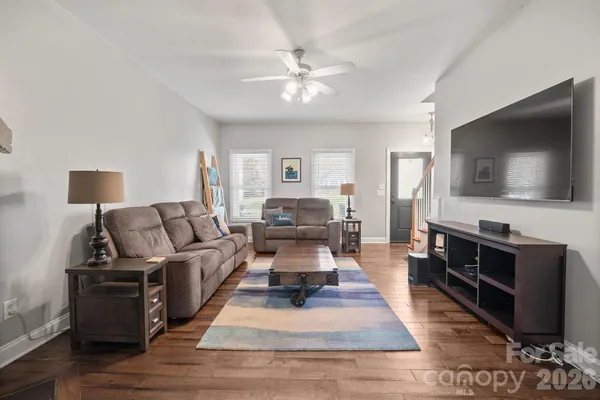 $399,900 | 408 Mooreland Drive Northeast, Conover, NC 28613