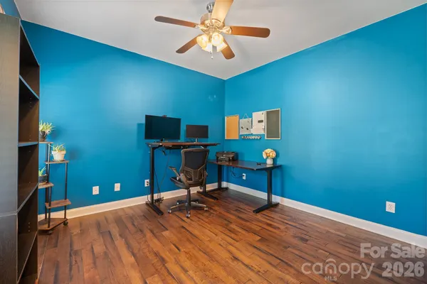 $399,900 | 408 Mooreland Drive Northeast, Conover, NC 28613