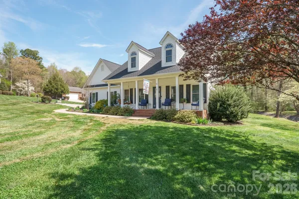 $399,900 | 408 Mooreland Drive Northeast, Conover, NC 28613