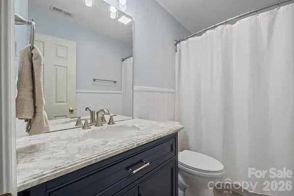 $399,900 | 408 Mooreland Drive Northeast, Conover, NC 28613