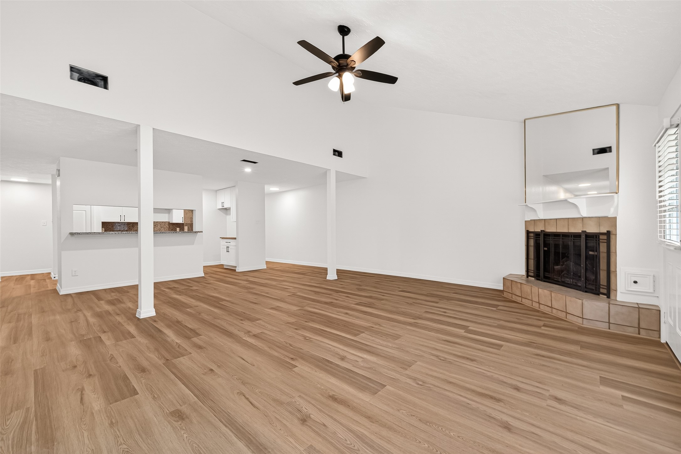 2334 Autumn Springs Lane Spring, TX 77373 - Photo 5 of 31