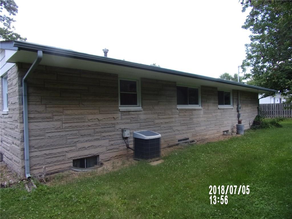815 Rocky Ford Road Columbus, IN 47203 - Photo 3 of 22 Gallery Image 3