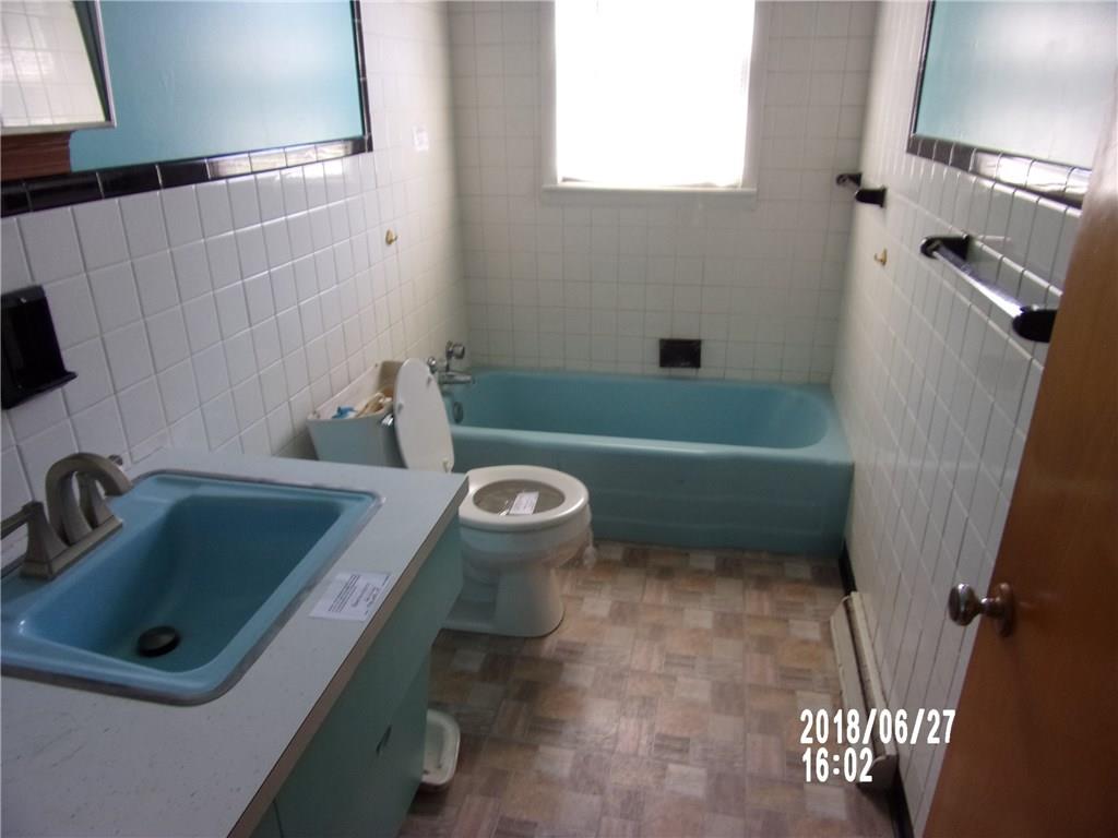 815 Rocky Ford Road Columbus, IN 47203 - Photo 8 of 22 Gallery Image 8