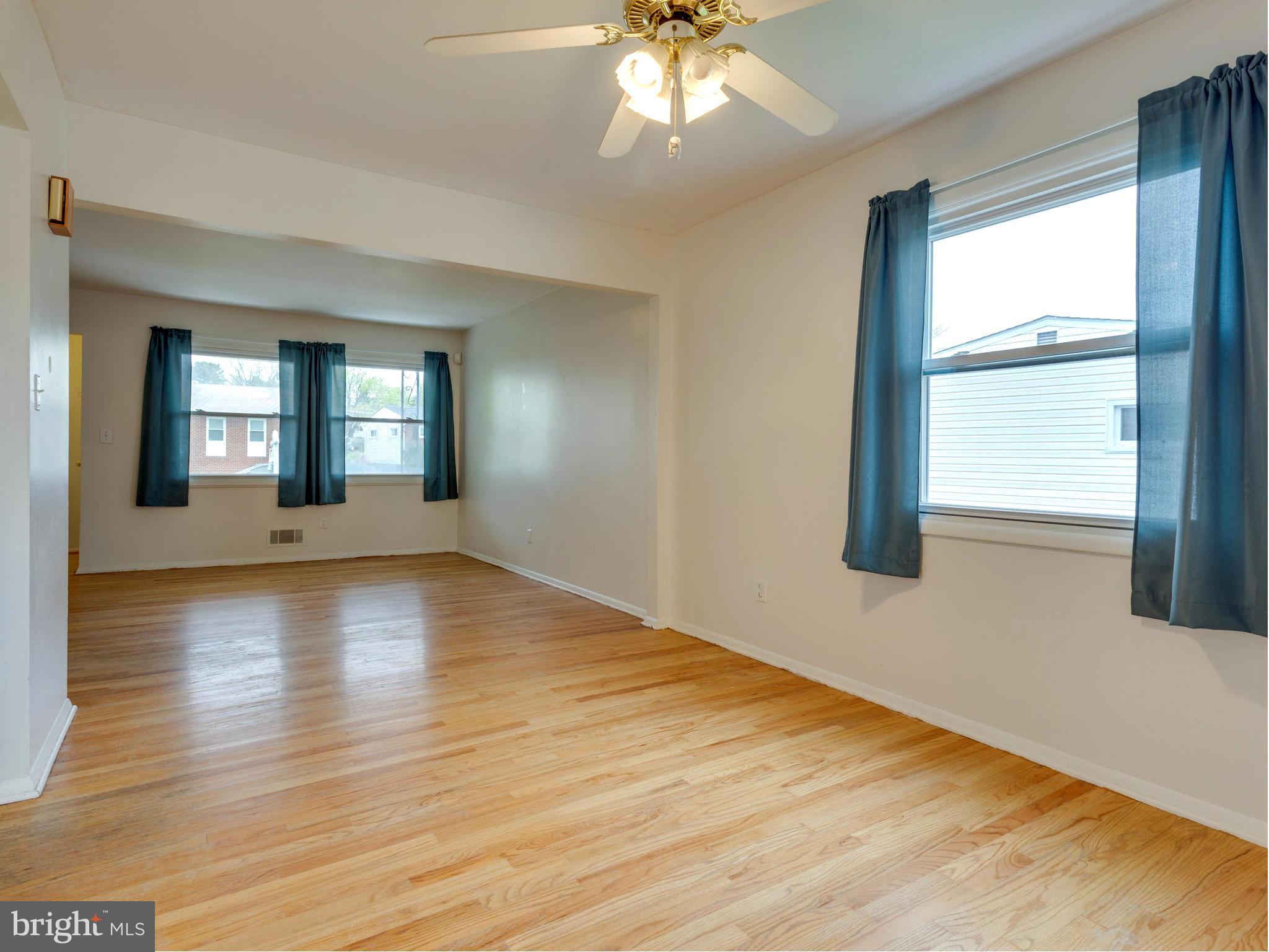 9007 Meadow Heights Road Randallstown, MD 21133 - Photo 3 of 28 Dining Room w/Fan/Light