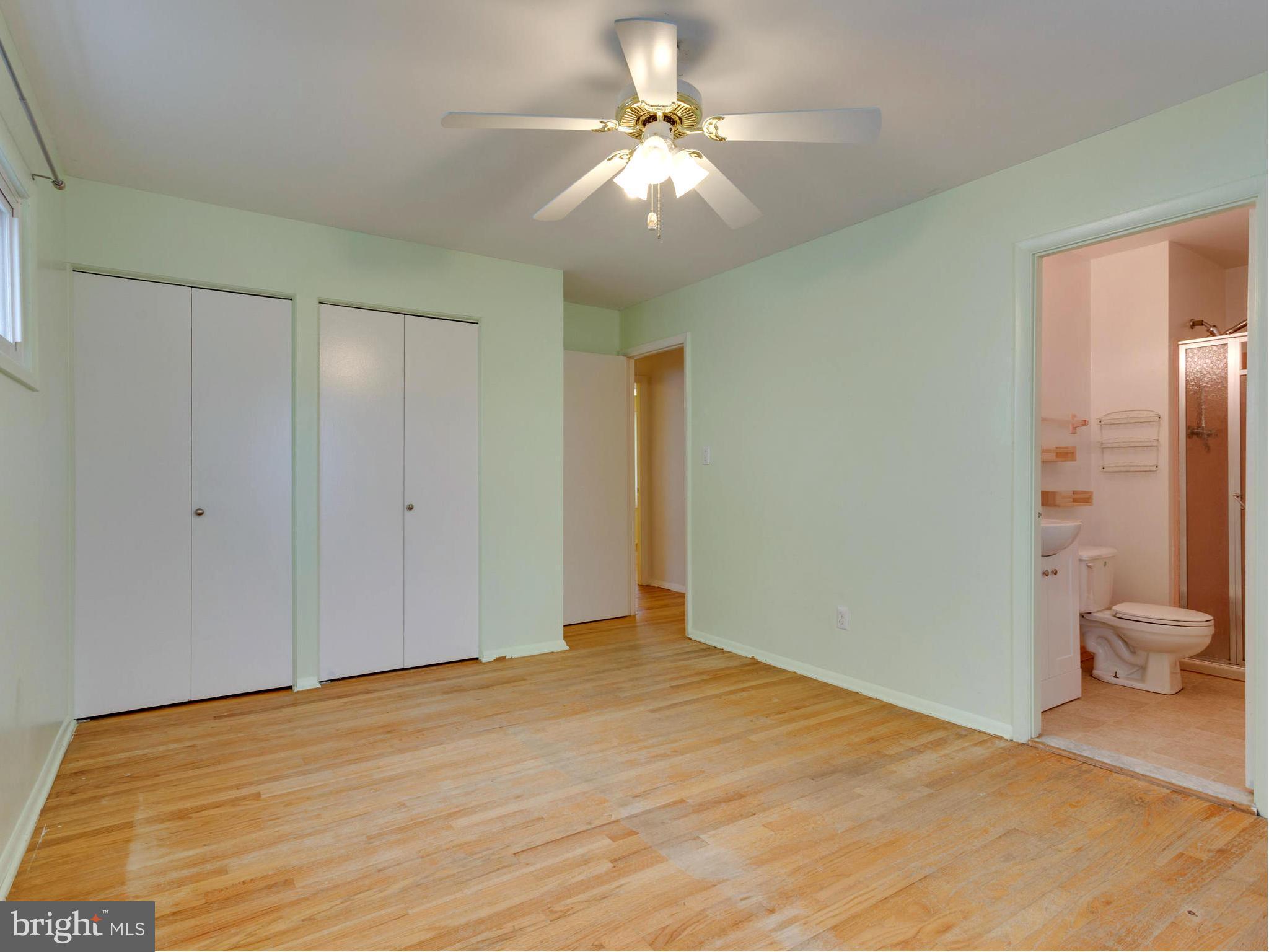 9007 Meadow Heights Road Randallstown, MD 21133 - Photo 7 of 28 Master BR 14x11 w/Full Bath