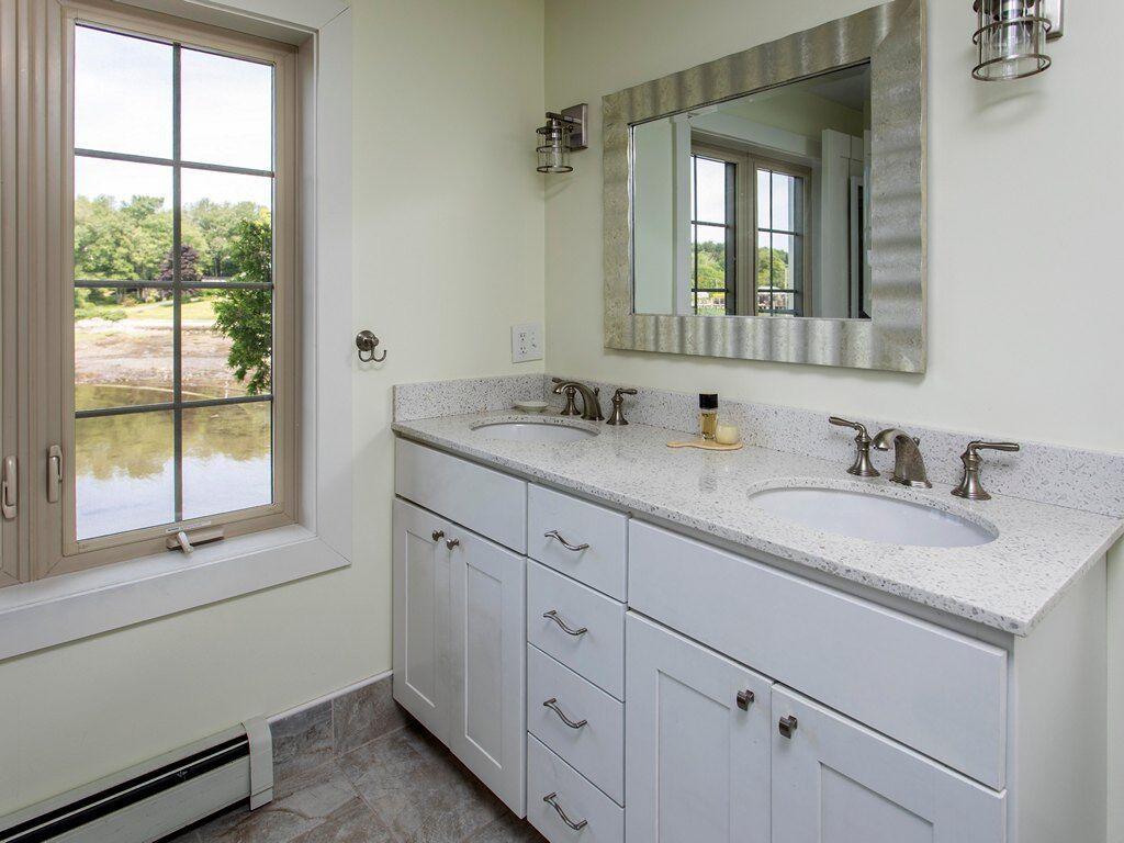 42 Little Island Road, Unit 42 Orrs Island, ME 04066 - Photo 25 of 44 EOi9QX1J