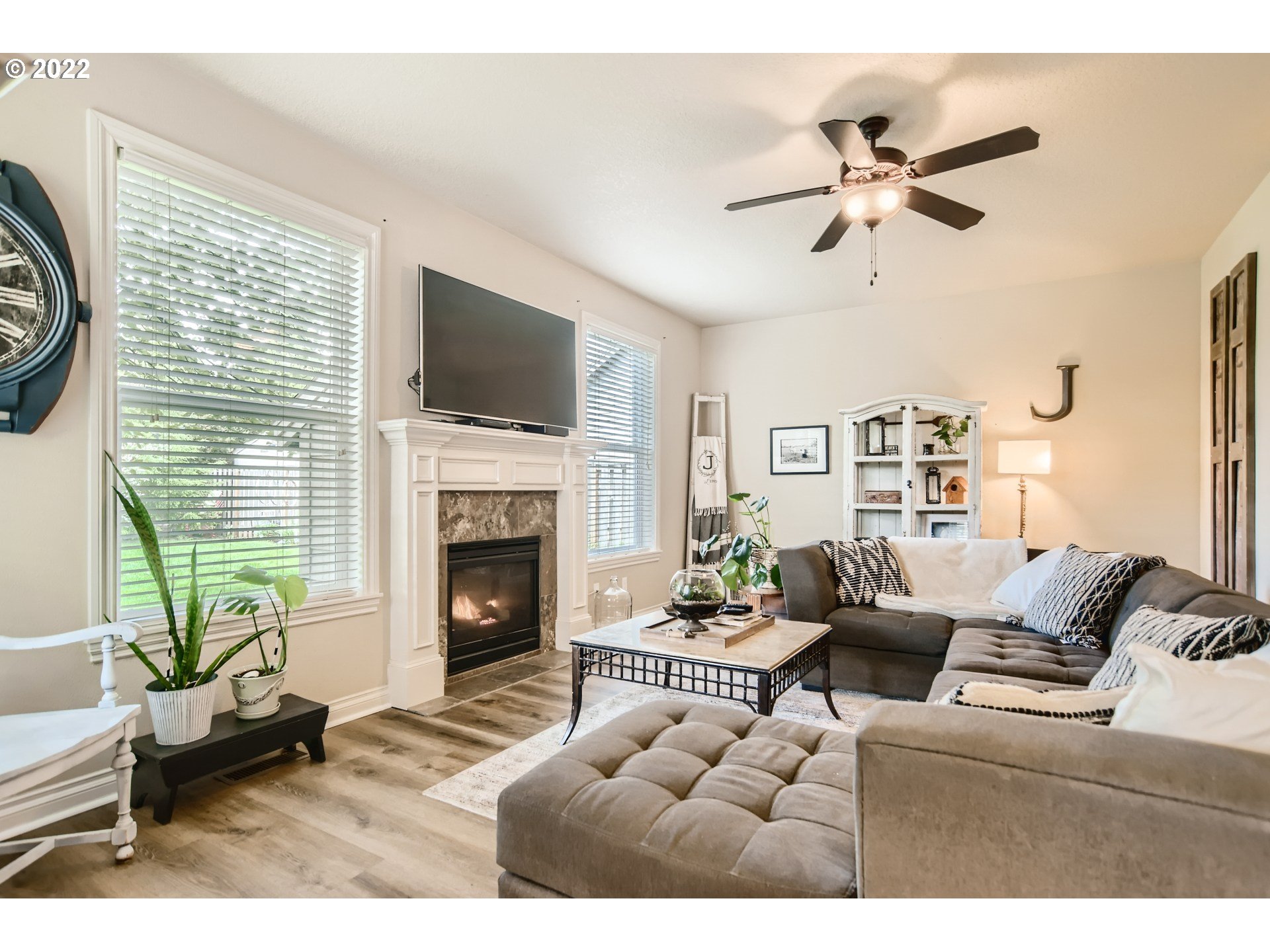 18747 Elder Road Oregon City, OR 97045 - Photo 5 of 32 Gallery Image 5