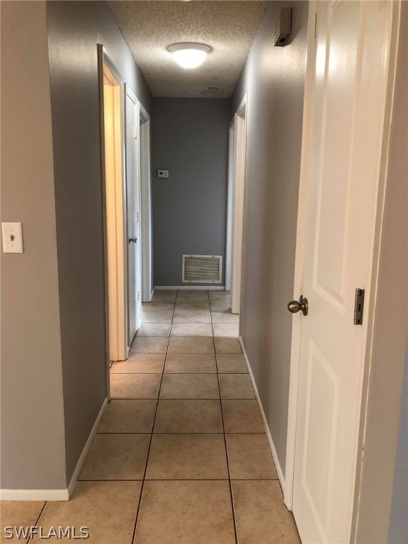 9040 Hamlin Road West Fort Myers, FL 33967 - Photo 5 of 10 Gallery Image 5