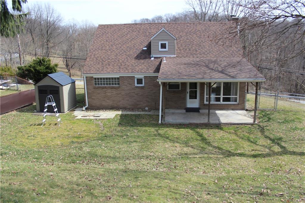 785 Center Road Pittsburgh, PA 15239 - Photo 18 of 19 Gallery Image 18