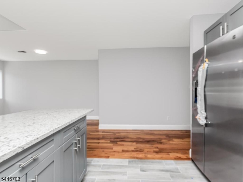282 West Runyon Street, Unit 2 Newark, NJ 07108 - Photo 5 of 12