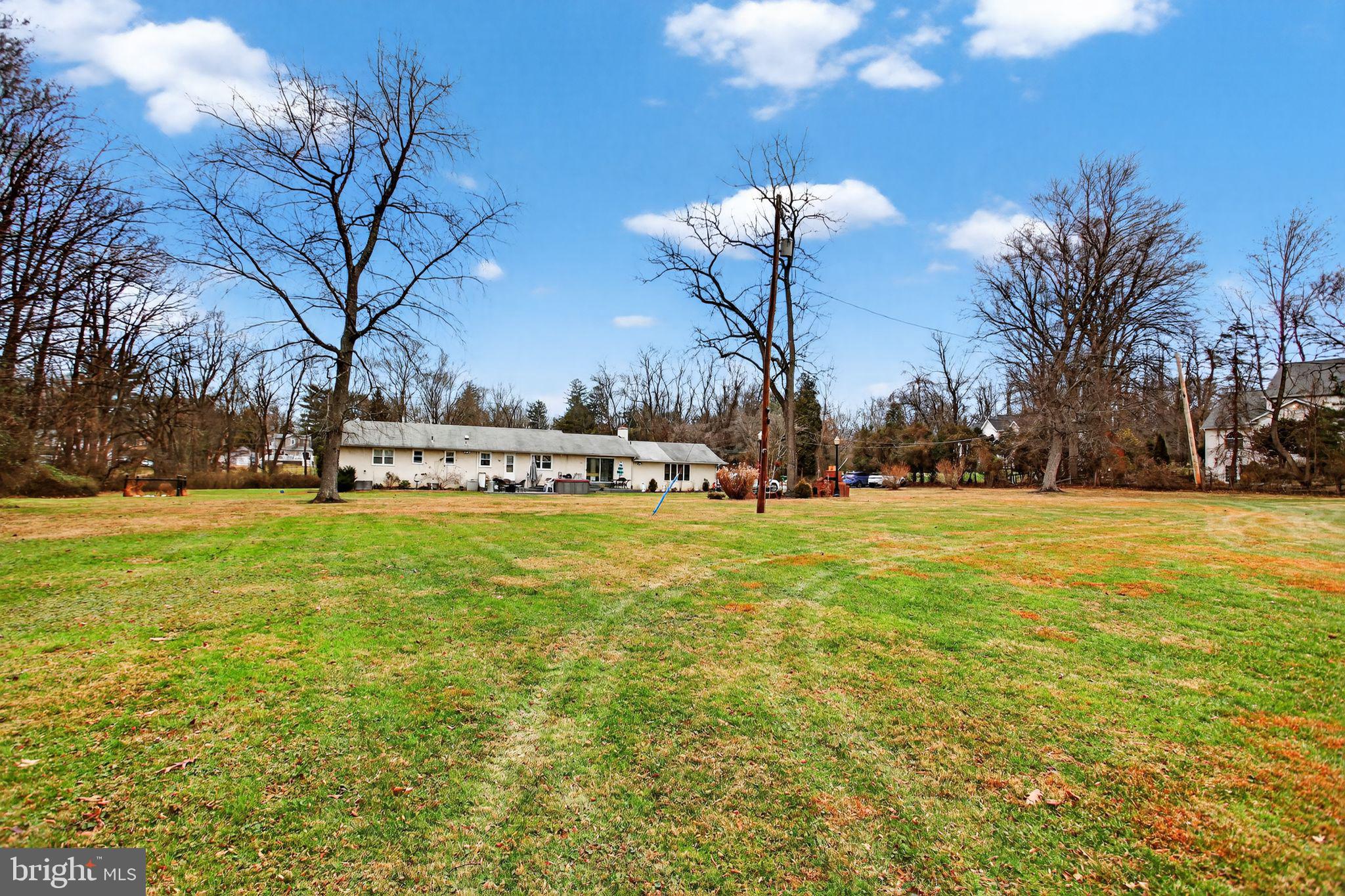 1637 Dillon Road Ambler, PA 19002 - Photo 19 of 44