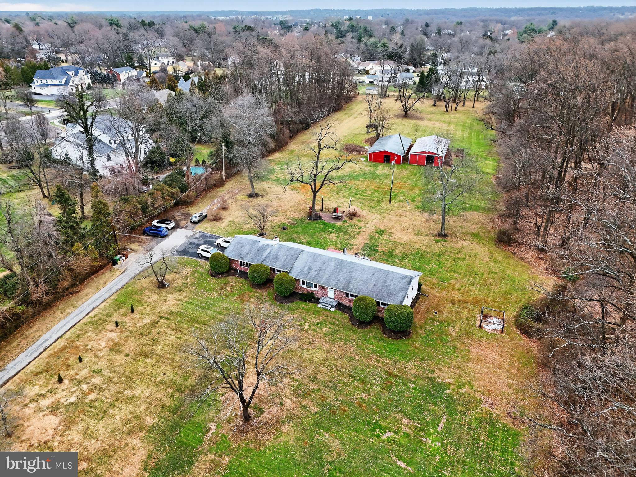 1637 Dillon Road Ambler, PA 19002 - Photo 9 of 44