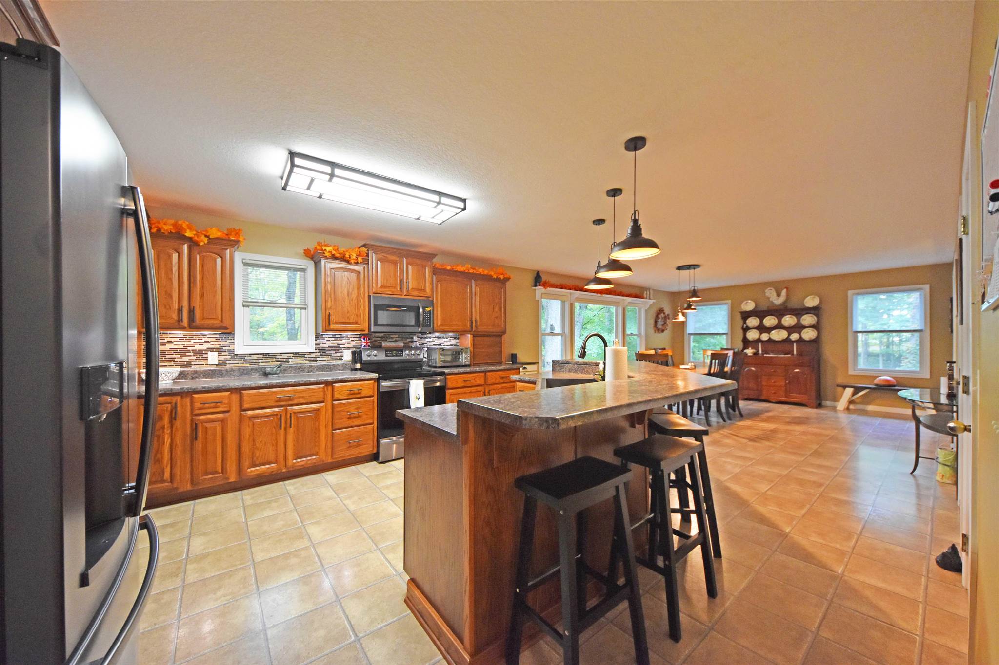 253 West Lamont Road Huntington, IN 46750 - Photo 13 of 36 Gallery Image 13