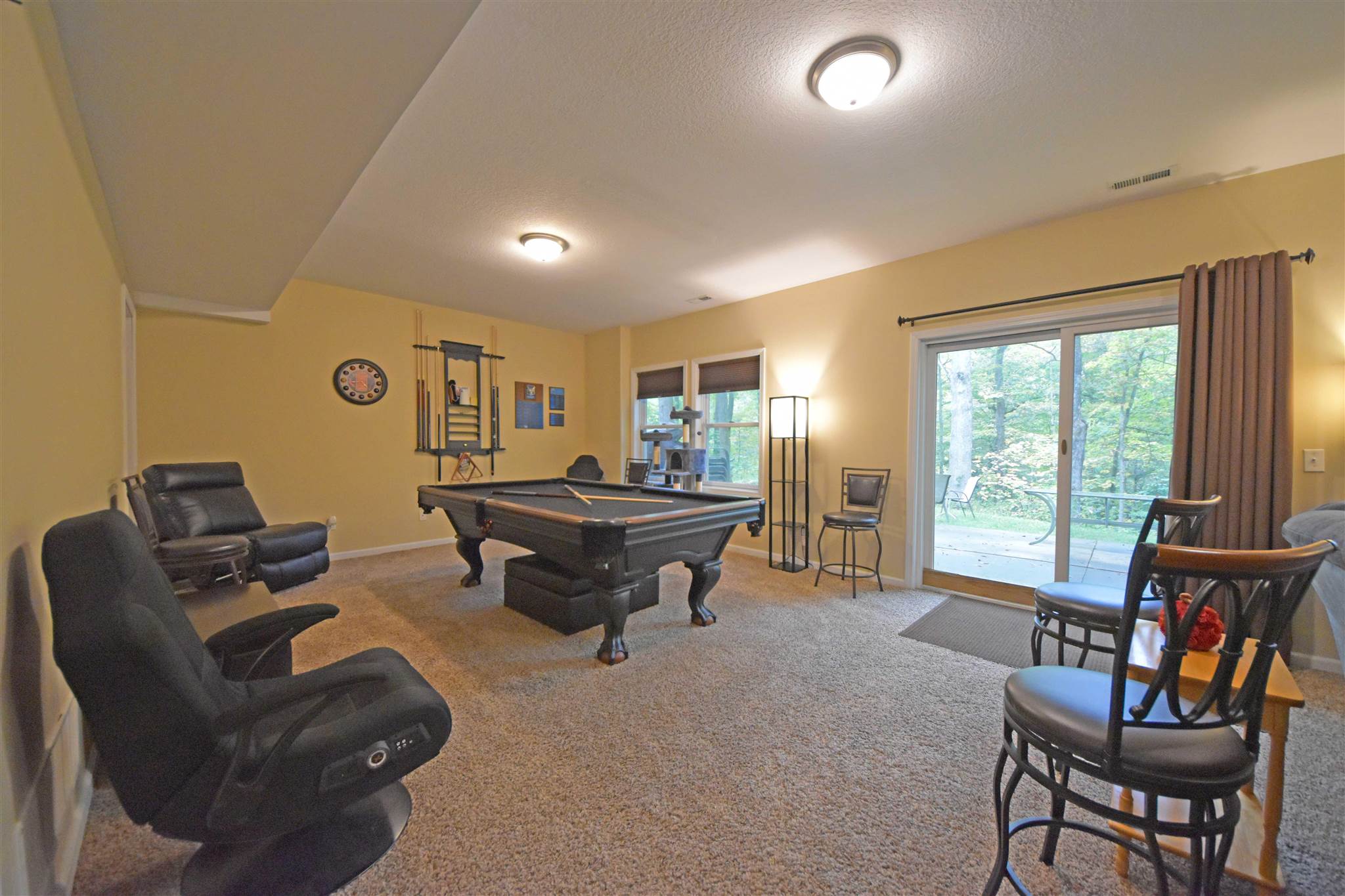 253 West Lamont Road Huntington, IN 46750 - Photo 16 of 36 Gallery Image 16