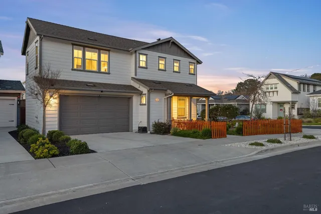 $725,000 | 1747 Linden Lane, Santa Rosa, CA 95404