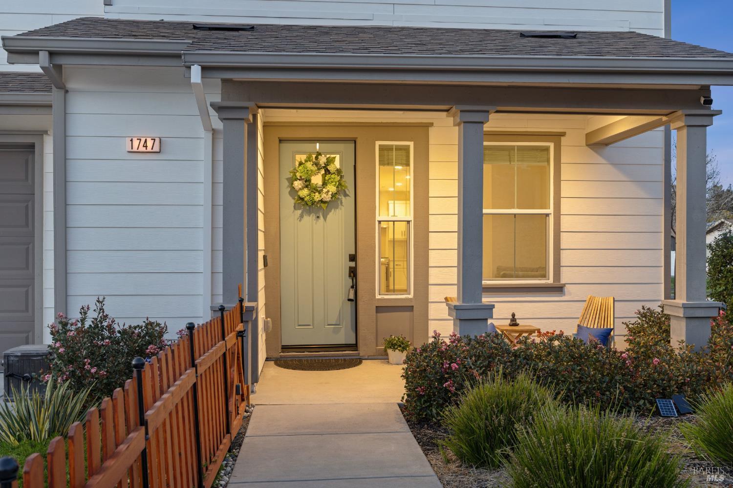 1747 Linden Lane Santa Rosa, CA 95404 - Photo 4 of 44