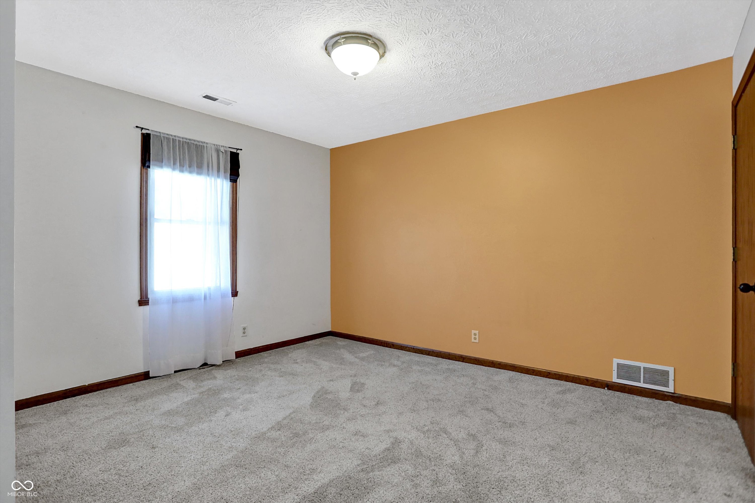 7631 Lippincott Way Indianapolis, IN 46268 - Photo 22 of 33