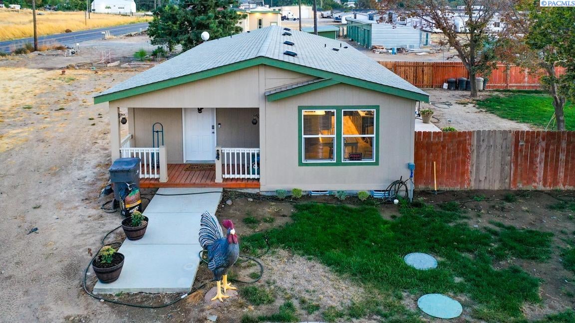 201805 East Bernath Road Kennewick, WA 99337 - Photo 31 of 32 Gallery Image 31