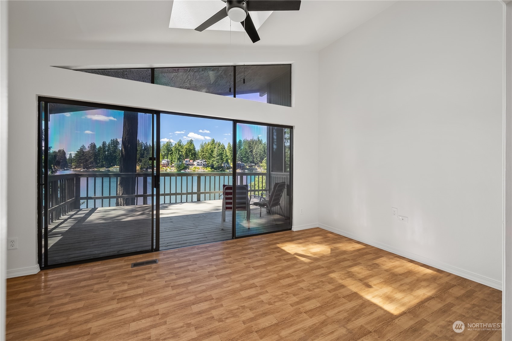 530 East Phillips Lake Loop Road Shelton, WA 98584 - Photo 16 of 32 Gallery Image 16