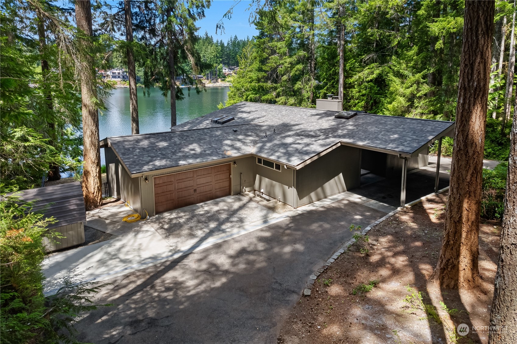 530 East Phillips Lake Loop Road Shelton, WA 98584 - Photo 4 of 32 Gallery Image 4