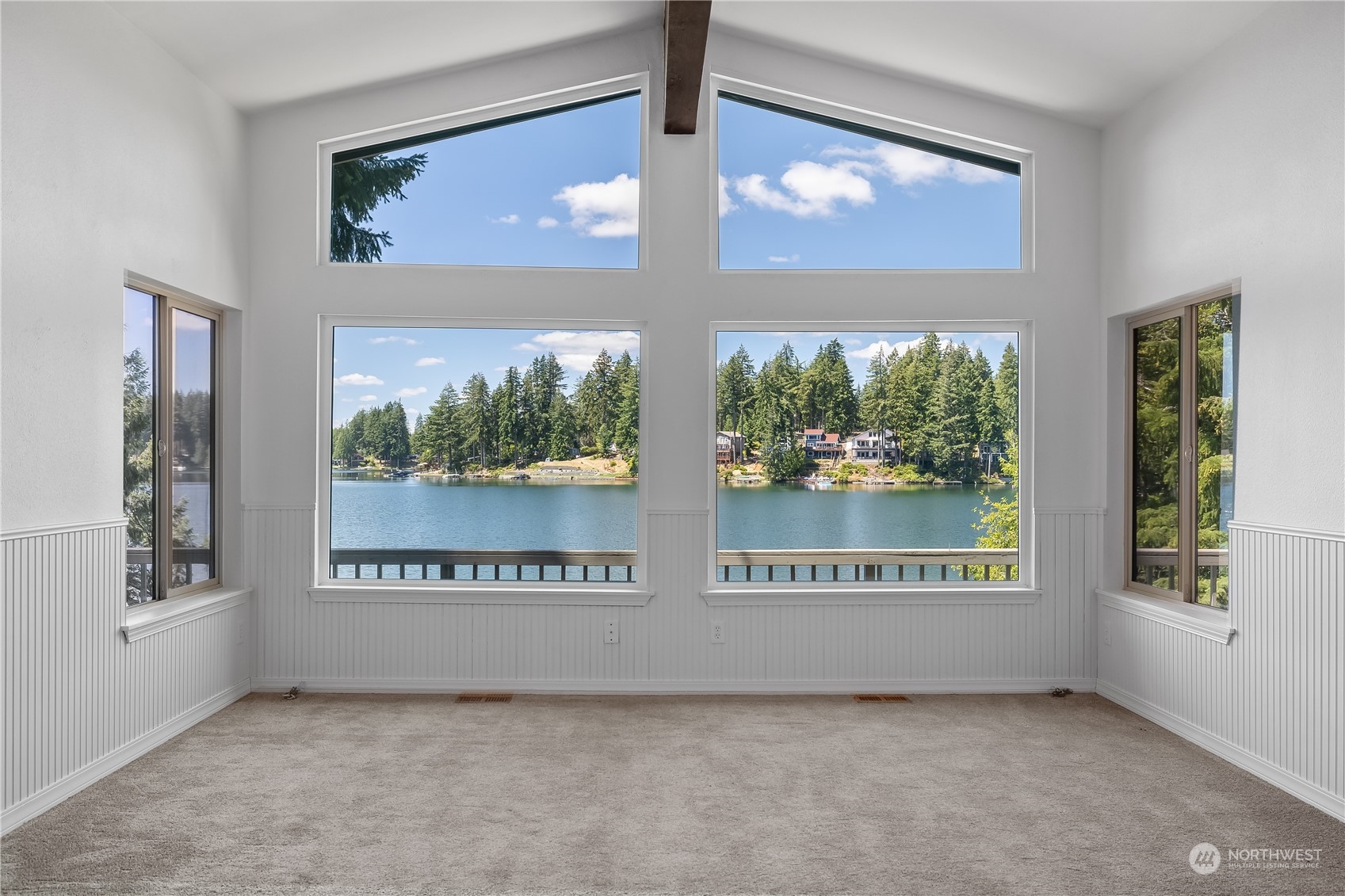 530 East Phillips Lake Loop Road Shelton, WA 98584 - Photo 7 of 32 Gallery Image 7