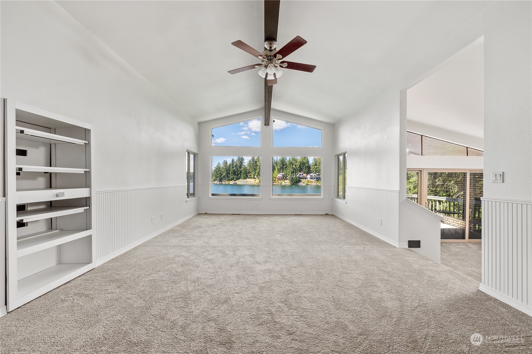 530 East Phillips Lake Loop Road Shelton, WA 98584 - Photo 8 of 32 Gallery Image 8