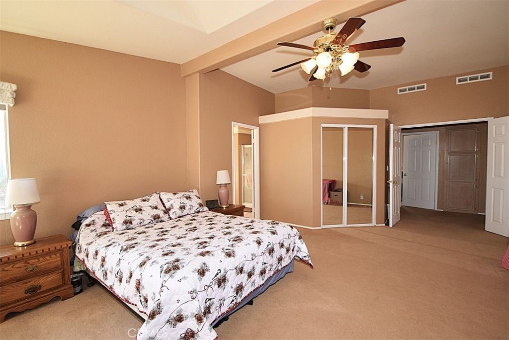 56788 Encantado Road Landers, CA 92285 - Photo 18 of 33