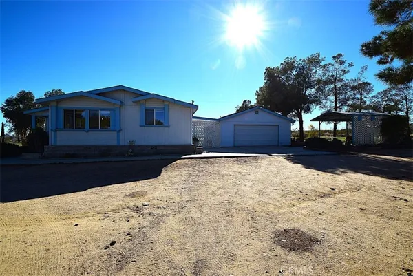 $425,000 | 56788 Encantado Road, Landers, CA 92285
