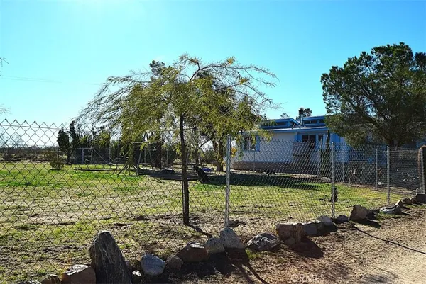 $425,000 | 56788 Encantado Road, Landers, CA 92285