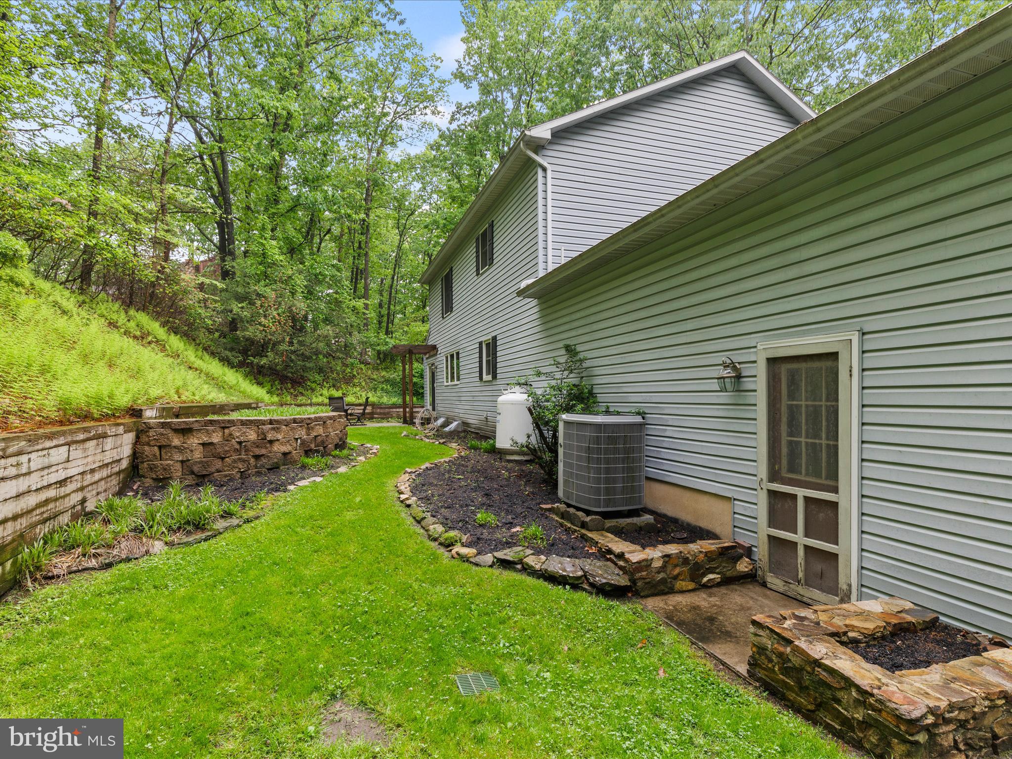 1223 Kuhn Road Boiling Springs, PA 17007 - Photo 40 of 46 Gallery Image 40