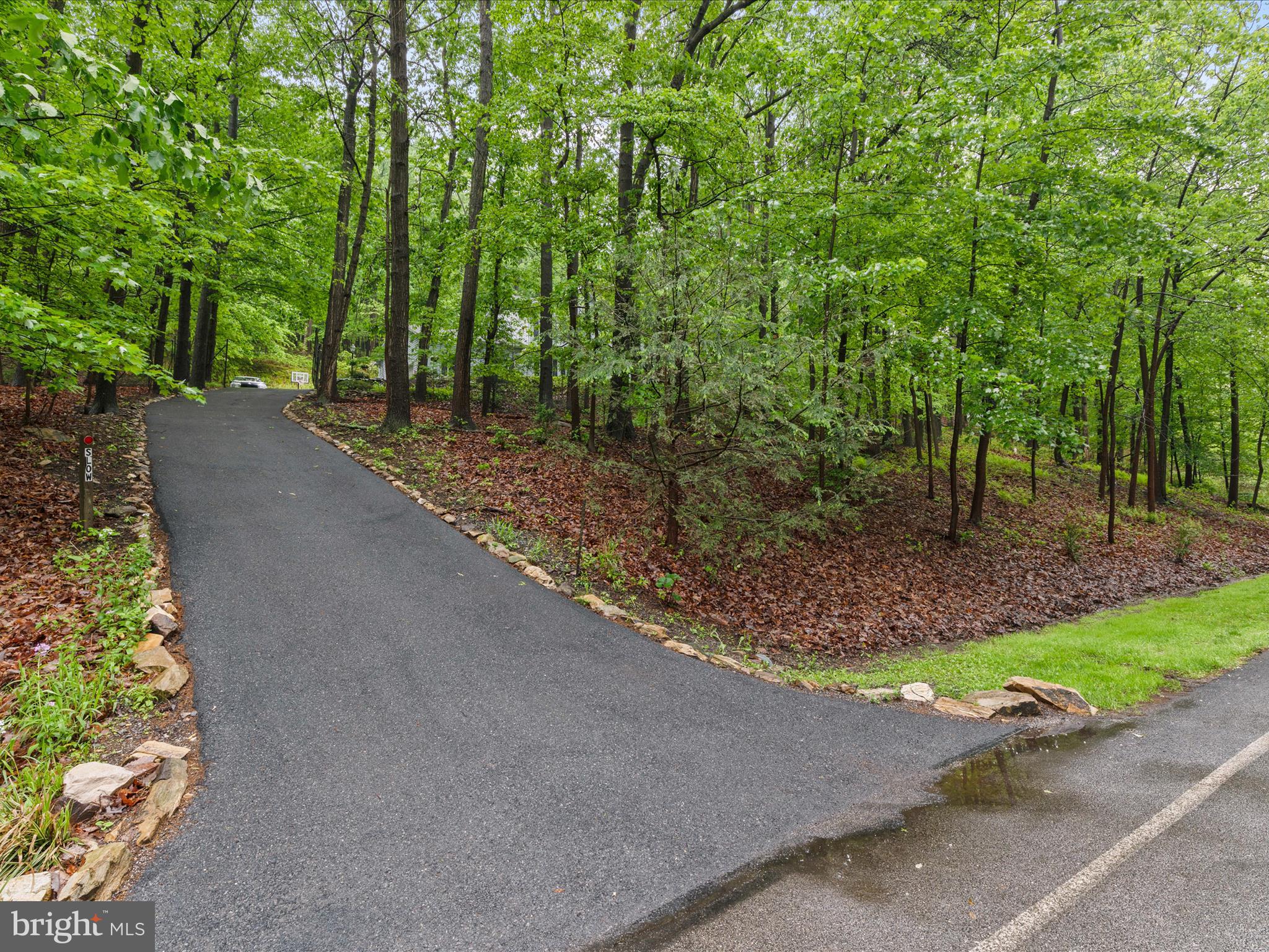 1223 Kuhn Road Boiling Springs, PA 17007 - Photo 6 of 46 Gallery Image 6
